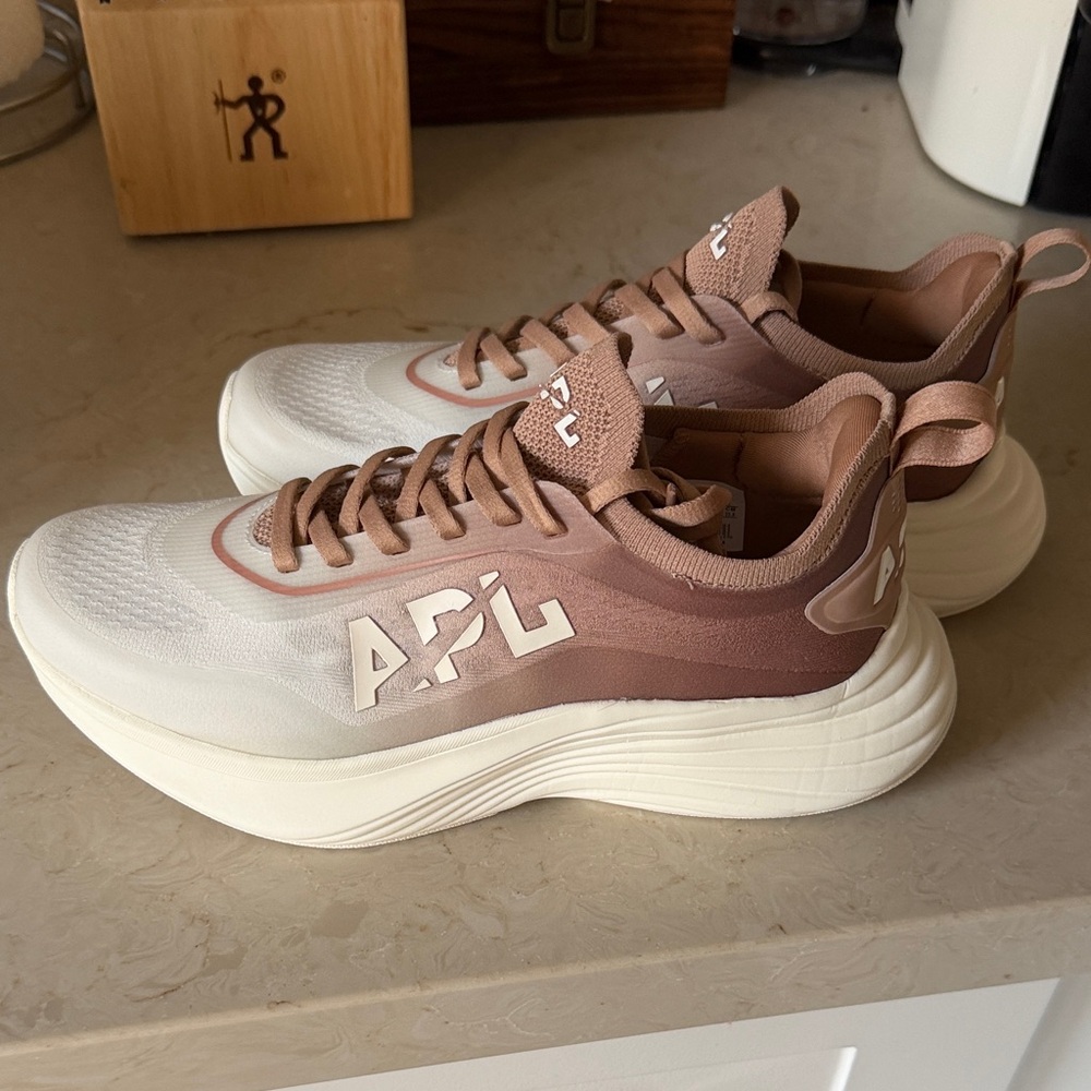 APL Women's Podium Sneakers
